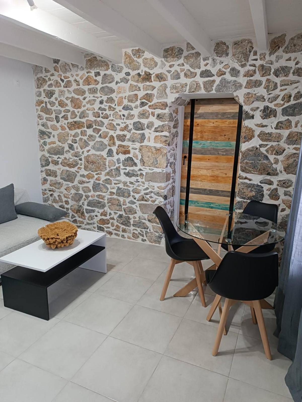 Sunrise Apartments - Aegean Blue Kalymnos Town Exterior photo